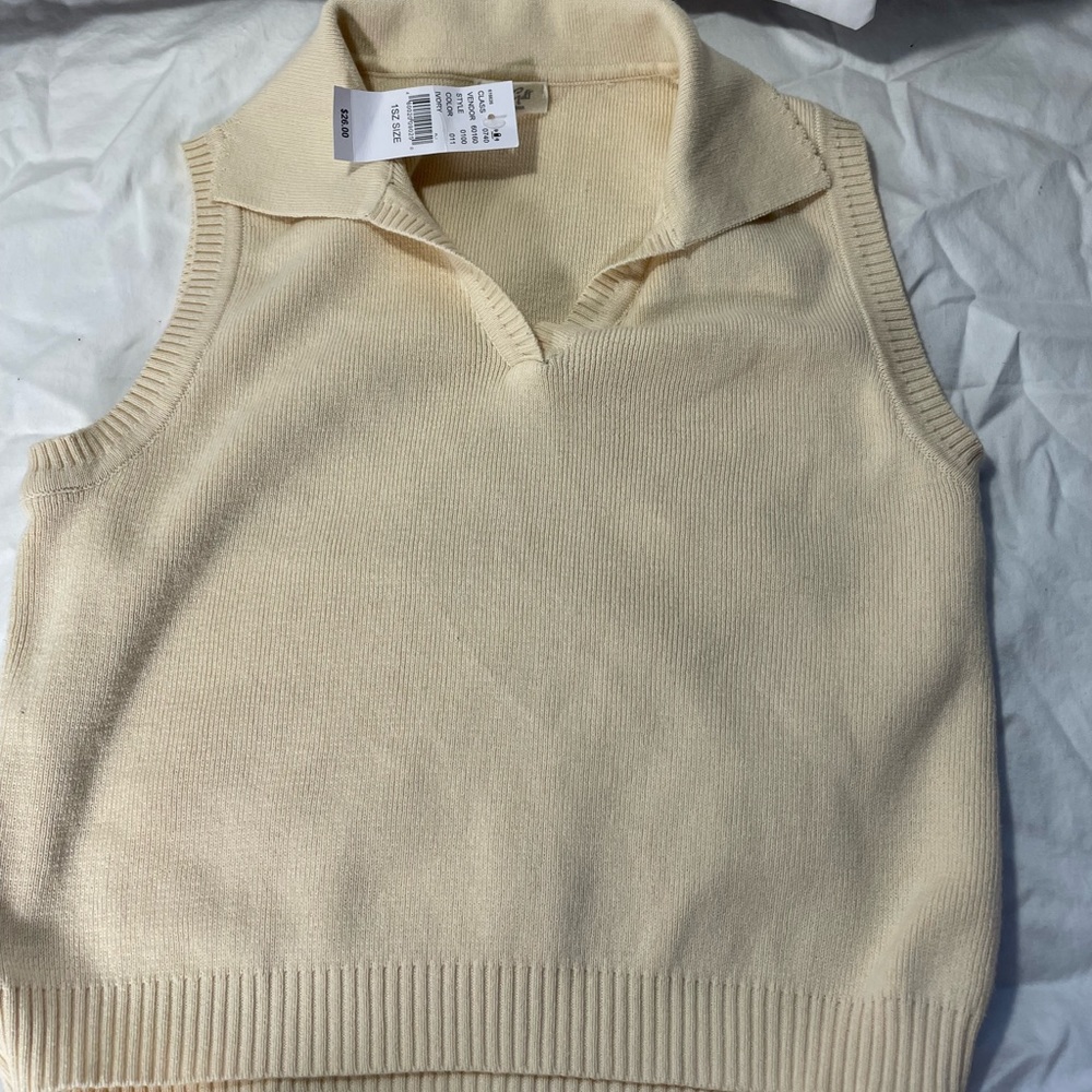 New Pacsun Sweatervest